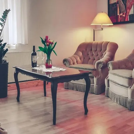 Komfort - Dwor Hubertus Hotell 2*