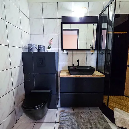 Hotel Komfort - Dwor Hubertus 2*