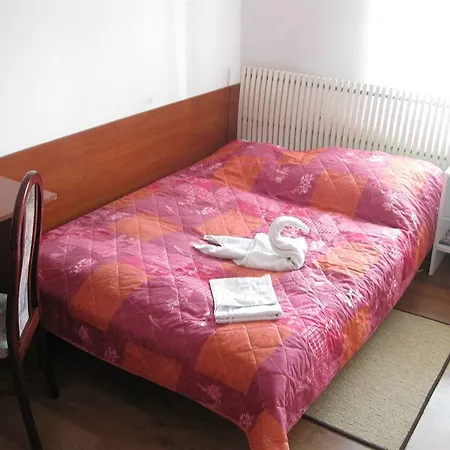 Hotell Komfort - Dwor Hubertus