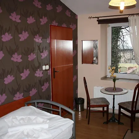 Komfort - Dwor Hubertus Hotell