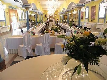 Otel Komfort - Dwor Hubertus