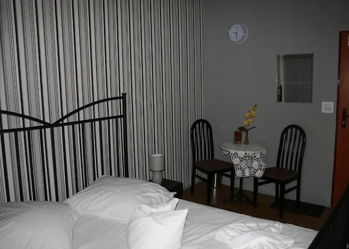 Hotel Komfort - Dwor Hubertus 2*